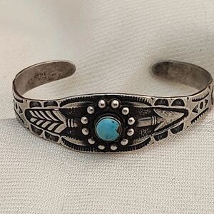 30s Southwest Harvey era arrow turquoise cuff bracelet